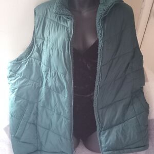 Women's Green Quilted Vest